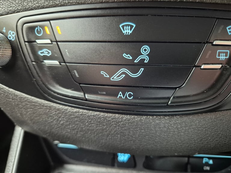 2018 Ford Transit Courier 1.5 TDCi 100ps Trend Van [6 Speed] PANEL VAN Diesel Manual