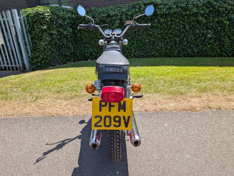 YAMAHA RD200 
