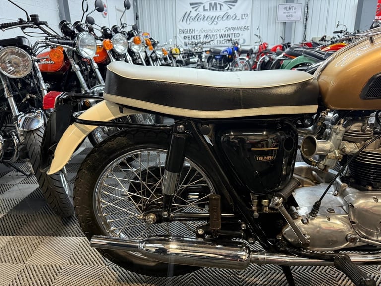 1964 Triumph T120 Bonneville 649cc, lovely useable classic, px welcome 