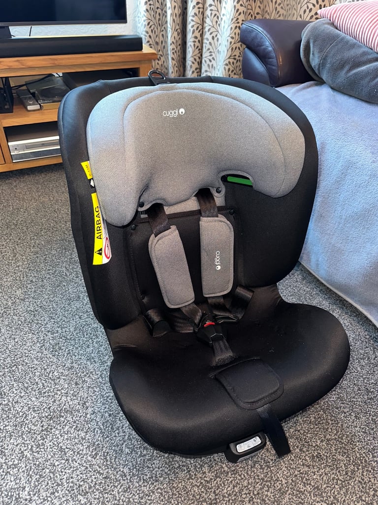 image for Cuggl car seat