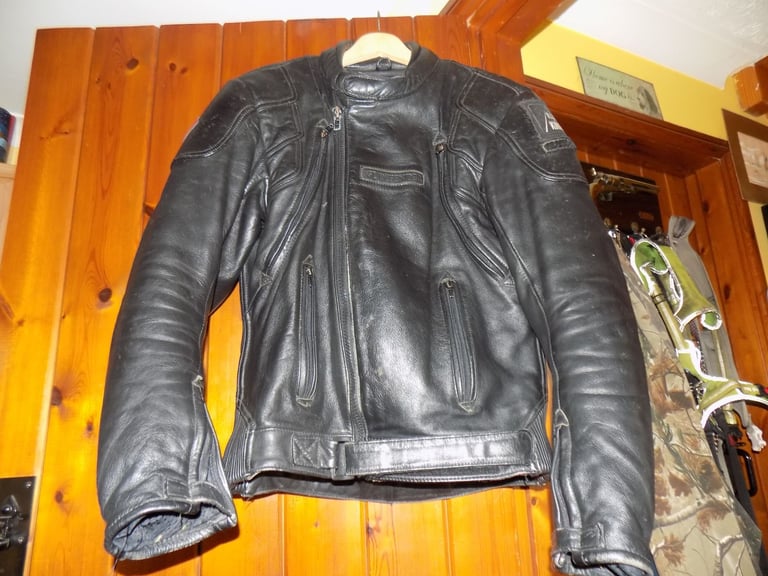 LEATHER BIKER JACKET 