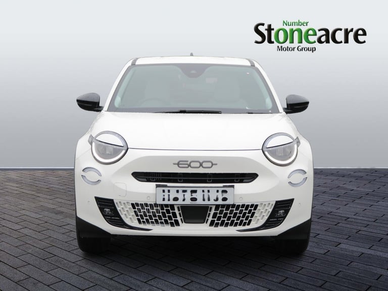 2025 Fiat 600 1.2 Hybrid 48V La Prima 5dr eDCT-6 HATCHBACK PETROL Automatic