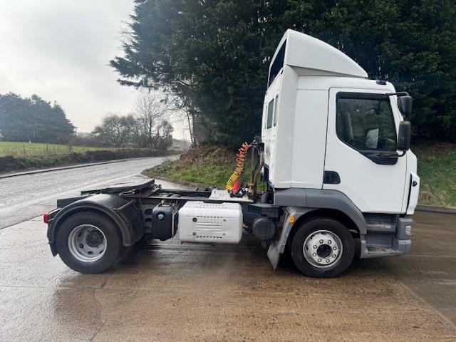 2016 16 DAF LF 220 EURO 6 4x2 urban tractor unit manual air con 