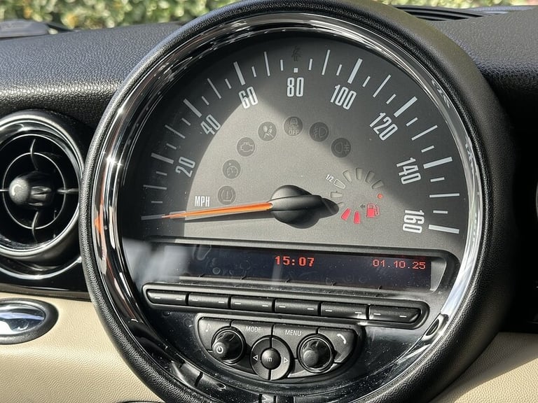 2011 MINI Hatch John Cooper Works Hatchback Petrol Manual