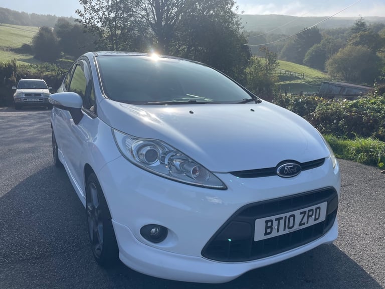 2010 Ford Fiesta 1.6 Zetec S 3dr HATCHBACK Petrol Manual