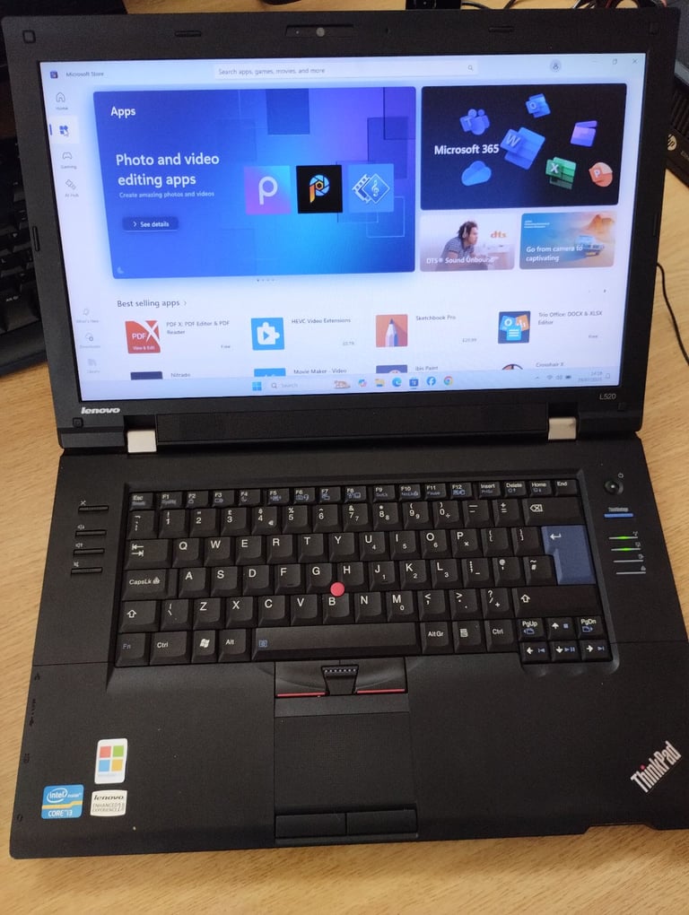 Lenovo Laptop. Windows 11, FULL MS OFFICE, 8GB RAM, 128GB SSD,DVD, Delivery.  Big screen