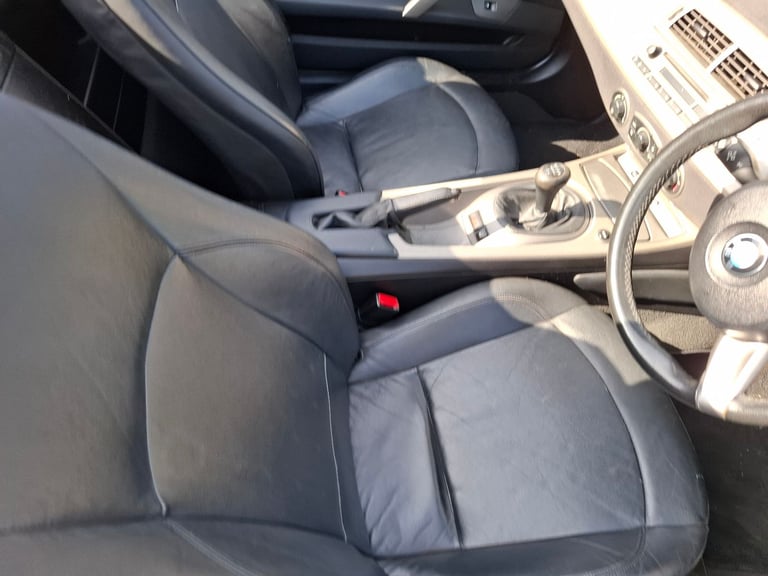 BMW, Z4, Convertible, 2003, Manual, 2494 (cc), 2 doors