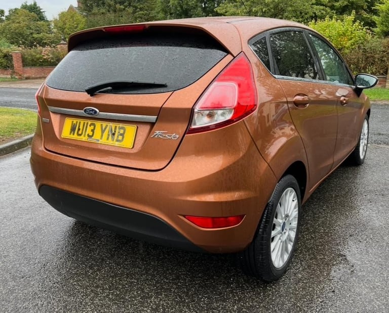 2013 FORD FIESTA 1.0T TITANIUM GREAT S/HISTORY RUNS/DRIVES GREAT JUST SERVICED! 