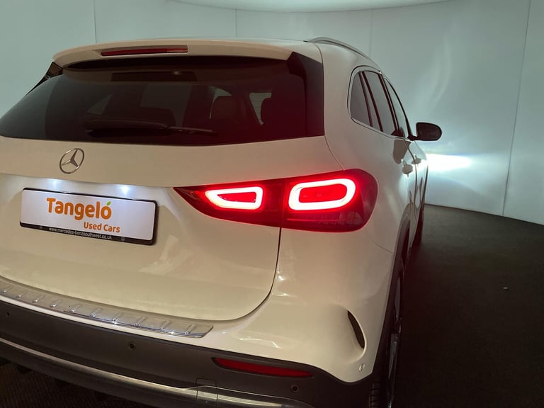 2021 Mercedes-Benz GLA 1.3 GLA180 AMG Line (Executive) SUV 5dr Petrol 7G-DCT Euro 6 (s/s) (136 ps...