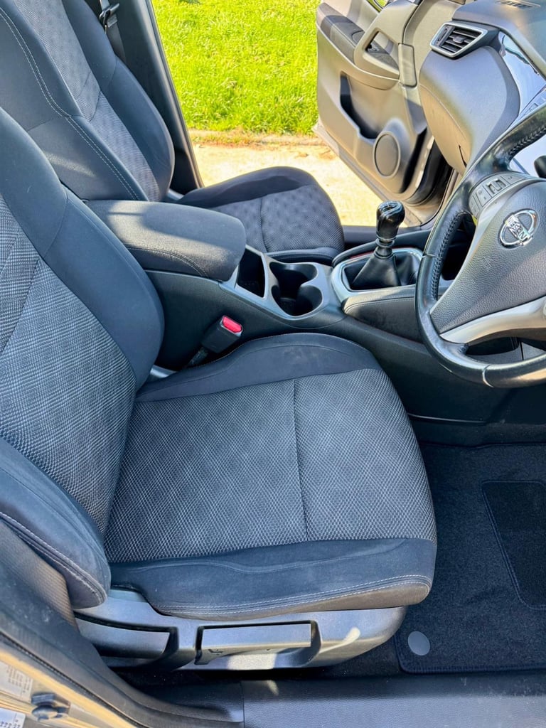 Nissan Qashqui 2015 new service mot