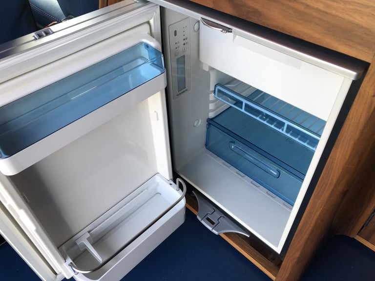 2017 VOLKSWAGEN TRANSPORTER T28 CAMPERVAN CONVERSION