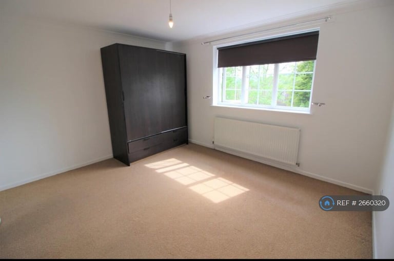 2 bedroom flat in St. Marys Court, Hollingworth, Hyde, SK14 (2 bed) (#2660320)