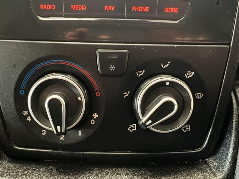 2022 Vauxhall Movano 2.2 Turbo D 140ps H3 Van Dynamic PANEL VAN DIESEL Manual