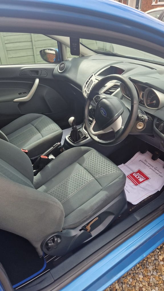 Ford, FIESTA, Hatchback, 2011, Manual, 1242 (cc), 3 doors
