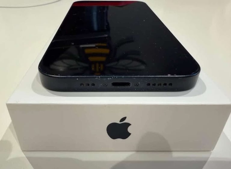 iPhone 14 128GB - Unlocked