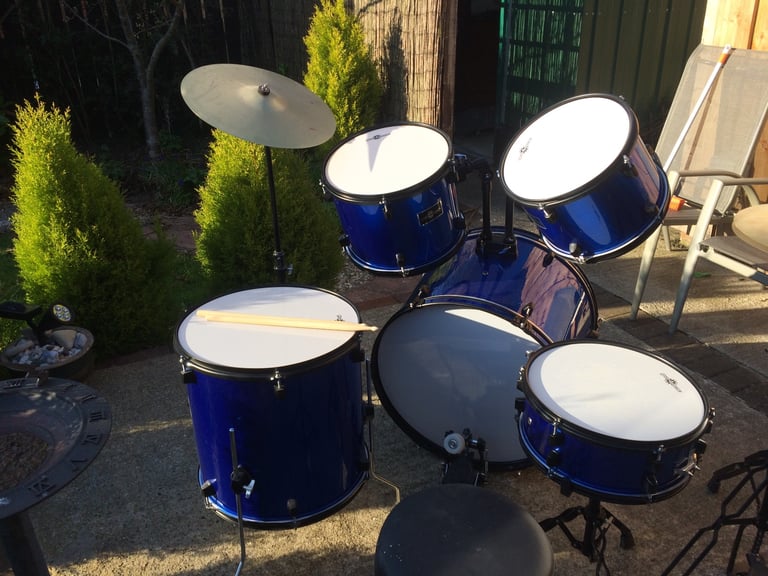 Gear 4 Music Drum Kit new electric blue 