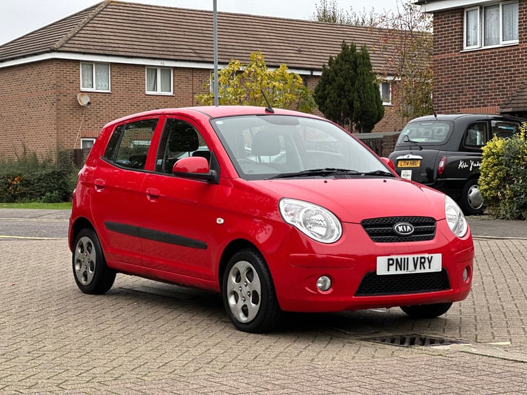 2011 KIA Picanto 2 Automatic 1.1L Petrol Full Kia Service History 1YR NEW MOT 44,000 Mileage 1 OWNER