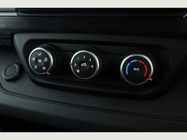 2025 Renault Trafic LL30 Blue dCi 150 Extra [Safety] Auto EAG9 PANEL VAN Diesel Automatic
