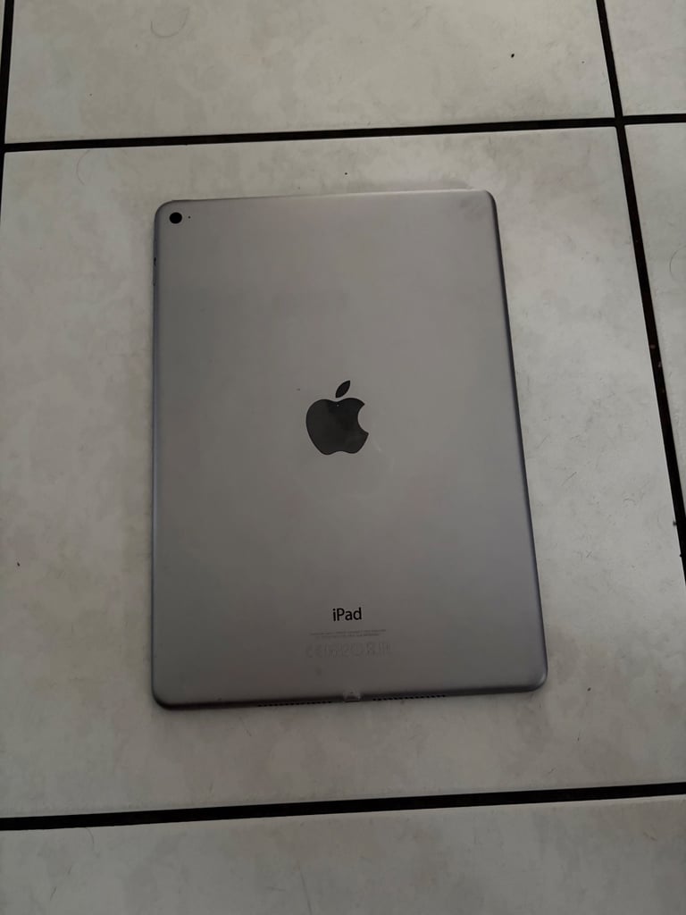 Apple iPad Air 2 … 2nd Gen … Fully Working