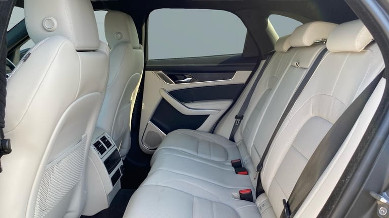 2022 Jaguar F-Pace 3.0 D300 R-Dynamic HSE 5dr Auto AWD ESTATE DIESEL Automatic