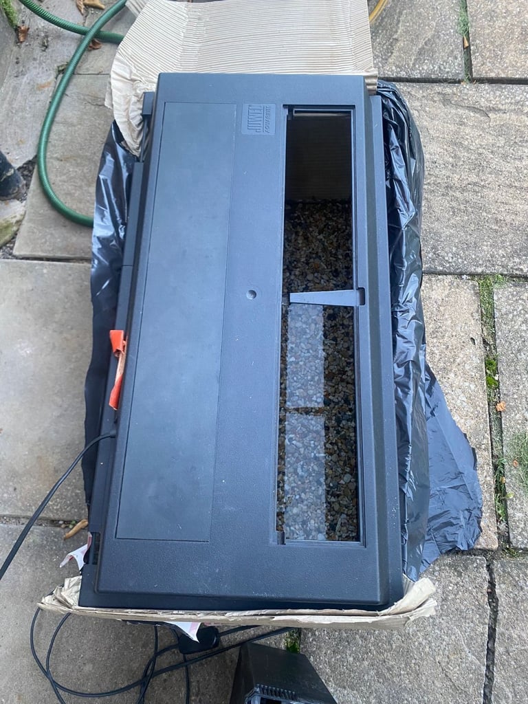 Jewel Aquarium REKORD 60 litre fishtank w/ filter and pads