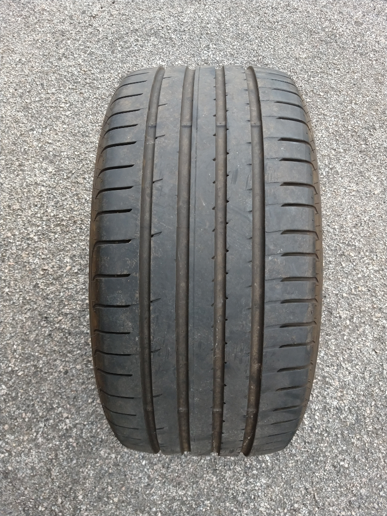 Good Year Eagle F1 245/40 R17 91Y.