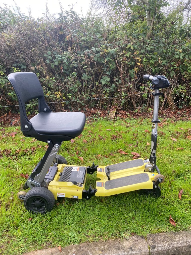 Luggie Elite Folding Mobility Scooter 
