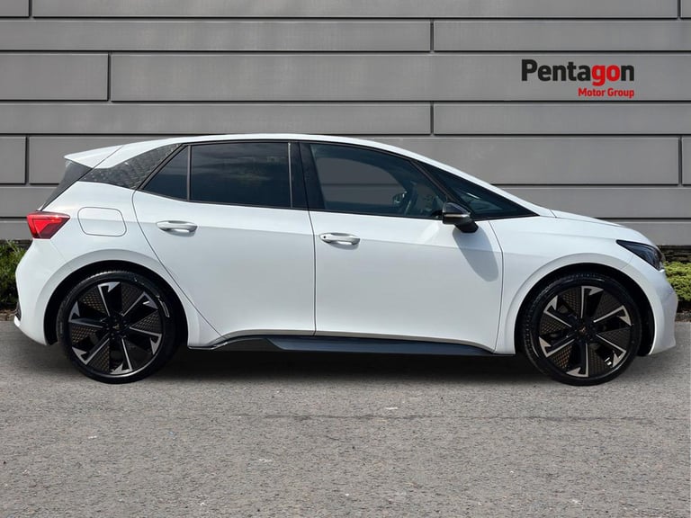  Cupra Born E Boost 59kwh V3 Hatchback 5dr Electric Auto 230 Ps Electric