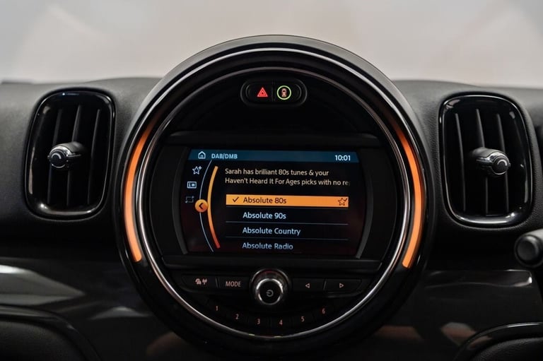 2020 20 MINI COUNTRYMAN 1.5 COOPER CLASSIC SUV 5DR PETROL MANUAL EURO 6 (S/S) (1