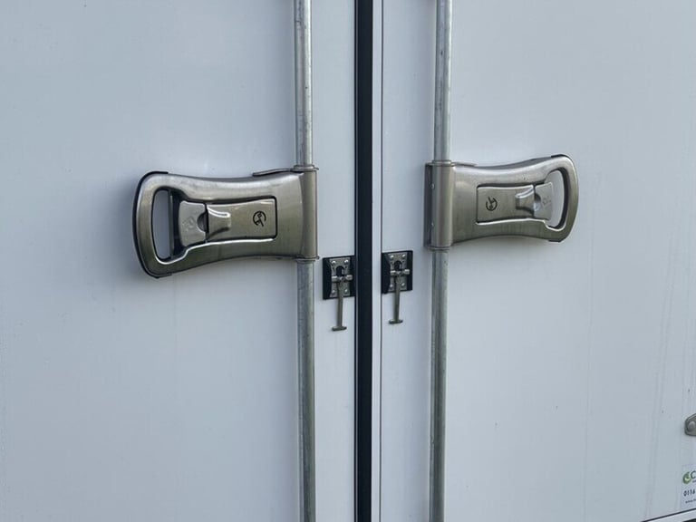 2024 Maxus Deliver 9 D20 Low Loader Diesel Manual