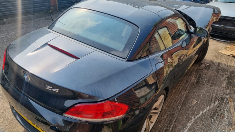 Bmw e89 z4 2.0i m sport breaking 475 sapphire black done 15,000 miles