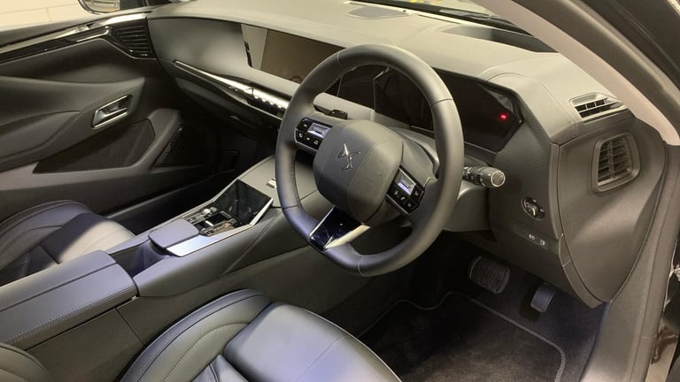 2025 DS Automobiles DS 4 1.6 E-TENSE 12.4kWh Rivoli Hatchback 5dr Petrol Plug-in Hybrid EAT8 Euro...