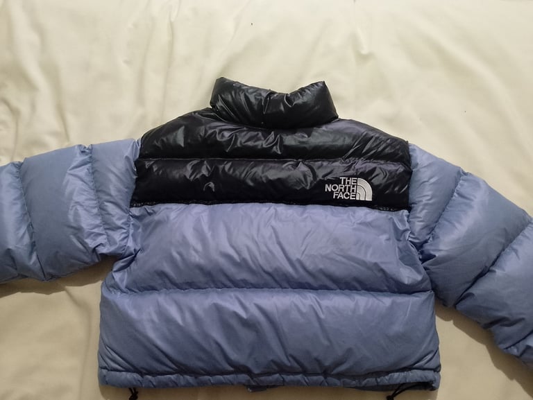 Womens cropped north face puffer jacket 
