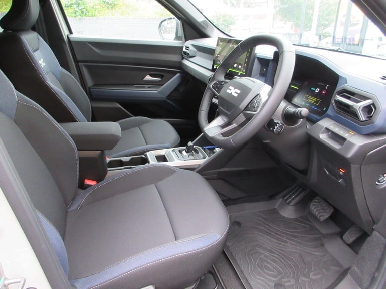 2025 Dacia Duster Journey HYBRID 140 4x2 MY24 HATCHBACK Petrol/Electric Hybrid Automatic
