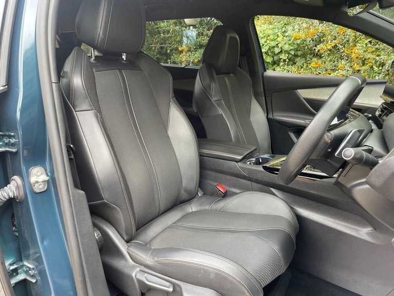 2023 Peugeot 5008 1.2 PureTech GT EAT Euro 6 (s/s) 5dr HATCHBACK Petrol Automatic