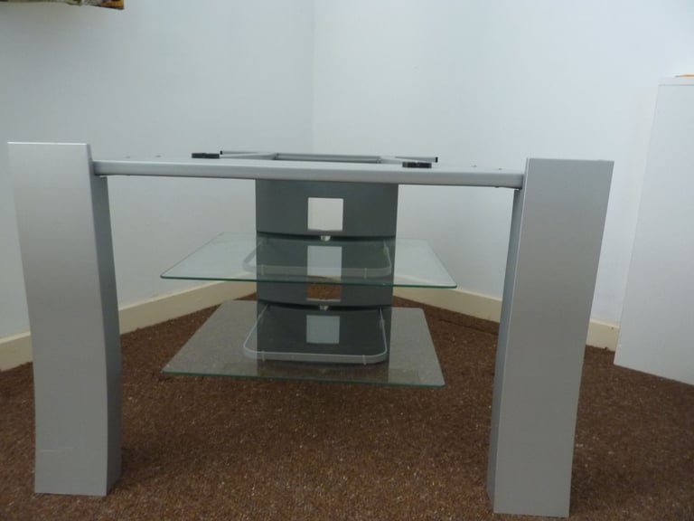 26 inch Panasonic television (28 inch tube)