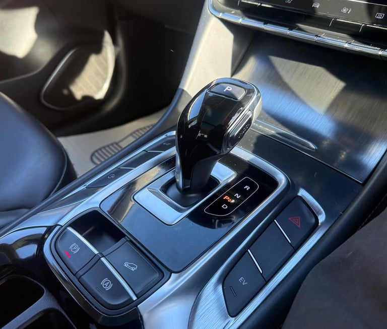 2022 MG MG HS 1.5 T-GDI 16.6kWh Exclusive Auto Euro 6 (s/s) 5dr ESTATE Petrol/Electric Hybrid Aut...