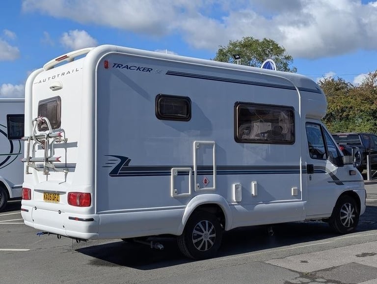 Auto-Trail Tracker 2.2 EKS Van Conversion 