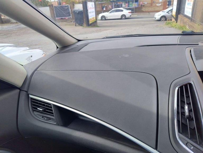 2014 Vauxhall Zafira Tourer 2.0 CDTi Exclusiv Auto Euro 5 5dr MPV Diesel Automatic