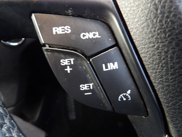 2019 Ford S-Max EcoBlue Titanium MPV Diesel Automatic