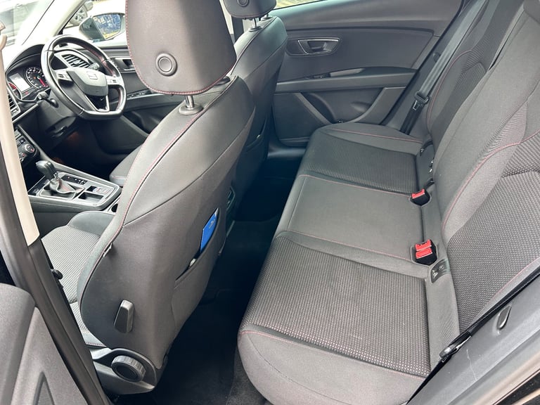 Seat, LEON, Hatchback, 2018, Semi-Auto, 1968 (cc), 5 doors