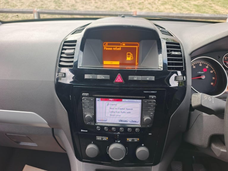 2012 Vauxhall Zafira 1.6 16V Design Euro 5 5dr (SNav) MPV Petrol Manual