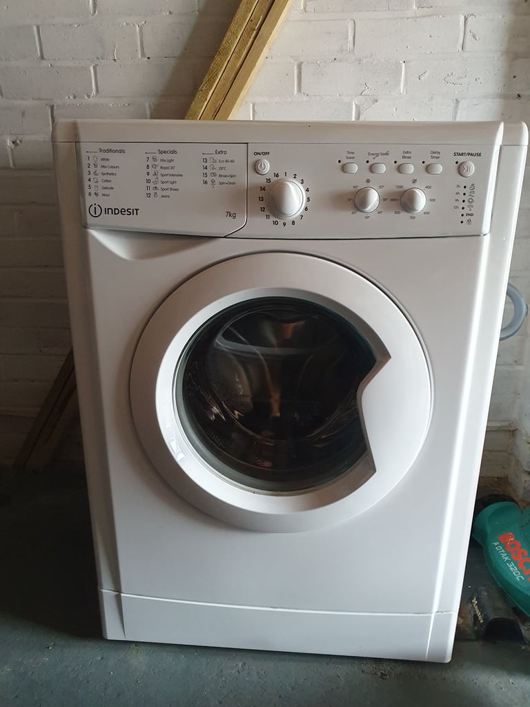 image for Indesit 7kg Washing Machine