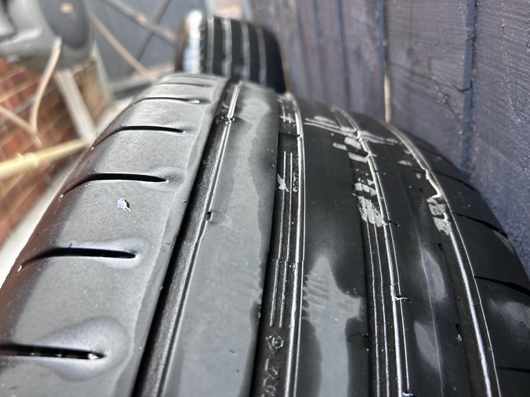 Alloy wheels