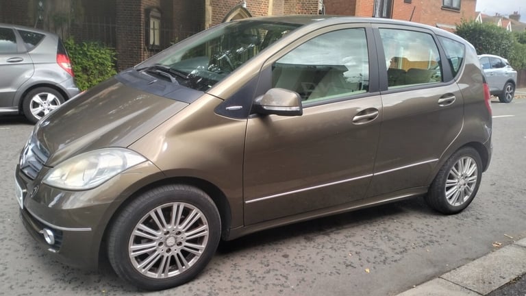 image for 2009 Mercedes-Benz A-Class A160 Elegance SE 5dr CVT Auto HATCHBACK Petrol Automatic