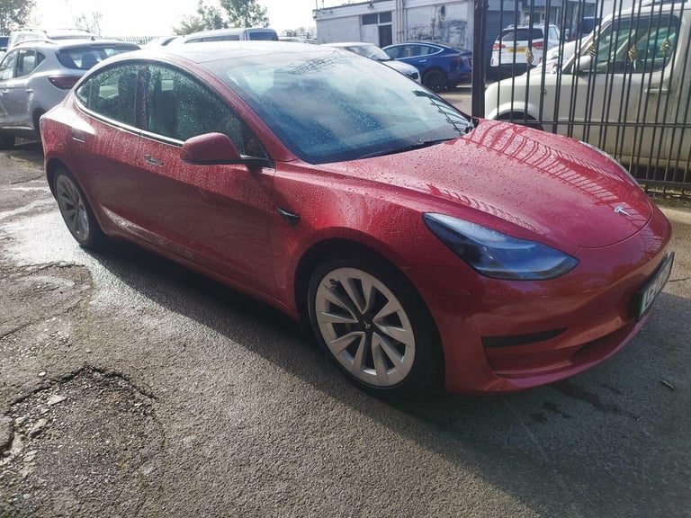 image for 2021 Tesla Model 3 Standard Range Plus Saloon 4dr Electric Auto RWD (241 bhp) SALOON Electric Aut...