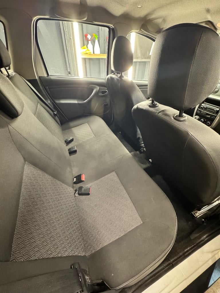 Dacia, DUSTER, Hatchback, 2013, Manual, 1598 (cc), 5 doors