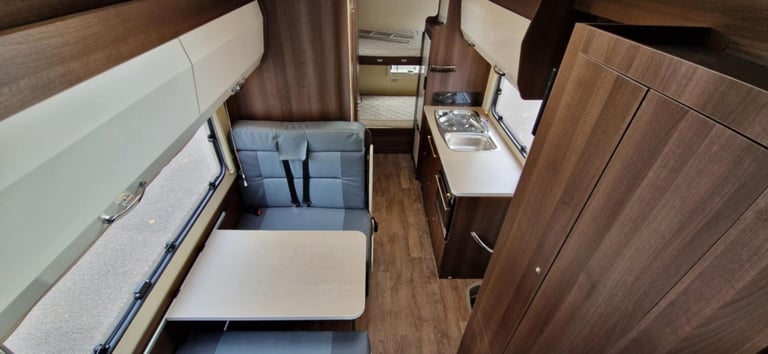 2018 FORD 2.0 ROLLER TEAM ZEFIRO 675 MOTORHOME 6 BERTH 6 BELT 3500kg 13K MILES