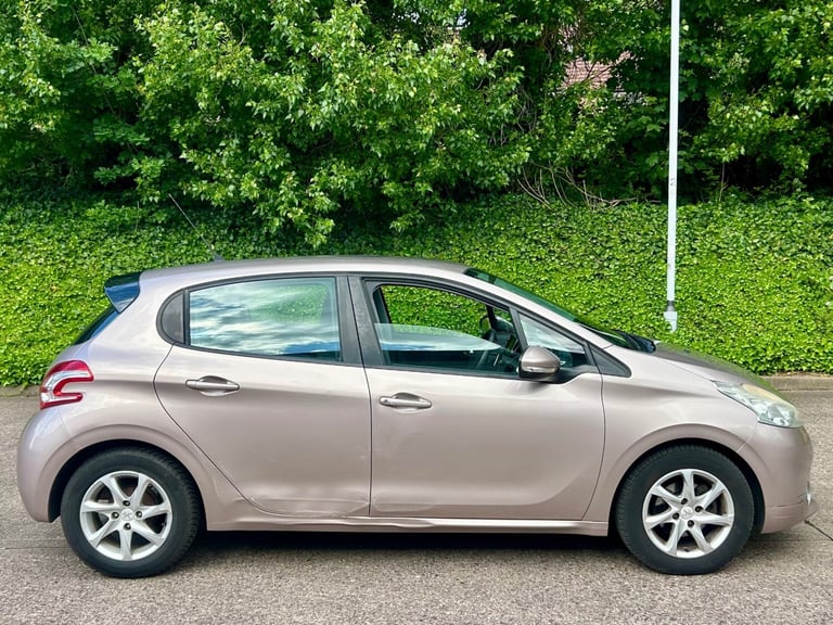 2012 Peugeot 208 1.4 e-HDi Active 5dr EGC HATCHBACK Diesel Automatic
