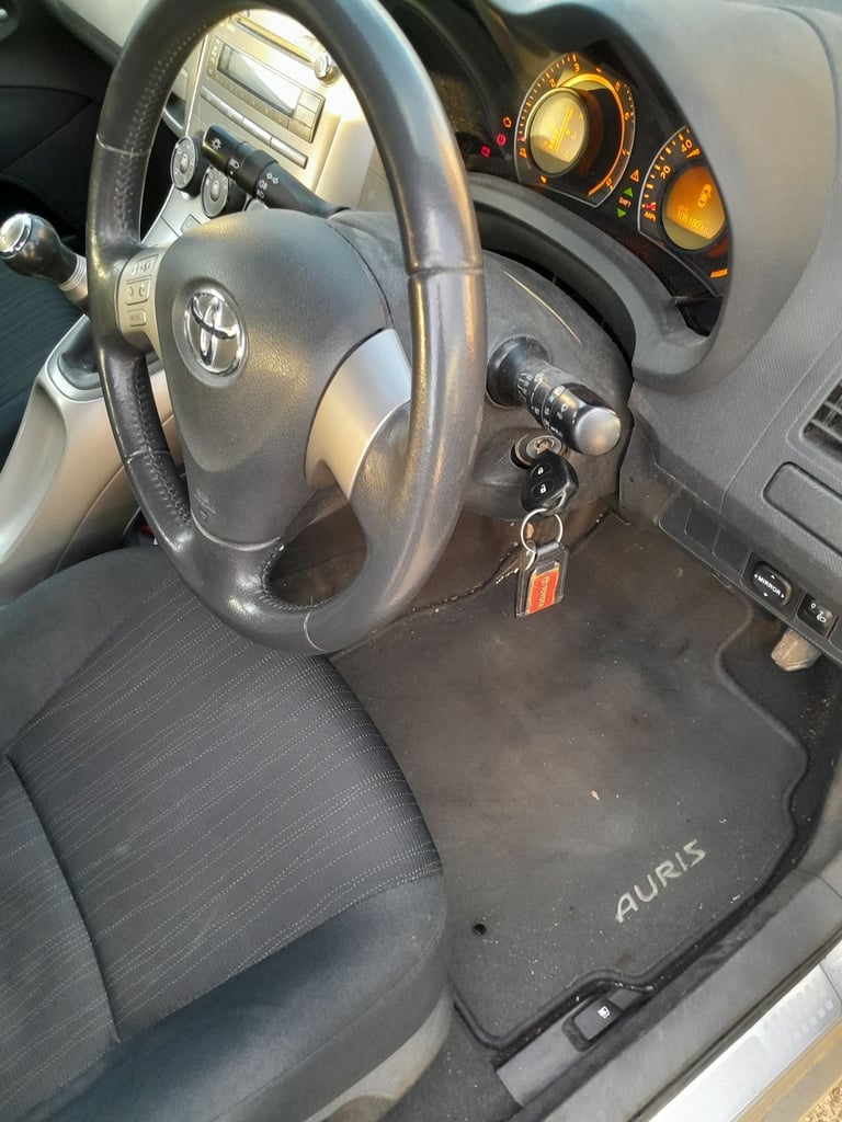 Toyota, AURIS, Hatchback, 2007, Manual, 1598 (cc), 5 doors
